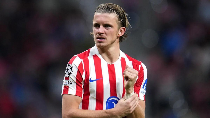 Conor Gallagher muốn được ra đi để có thể chơi bóng thường xuyên hơn.